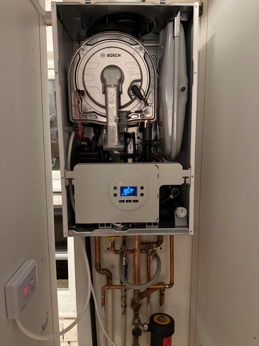 Heating Engineer: Image 6